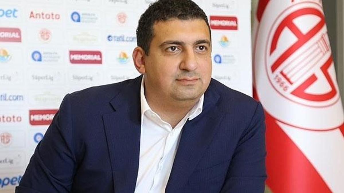 Antalyaspor Kulübü Başkanı Ali Şafak Öztürk, istifa etti