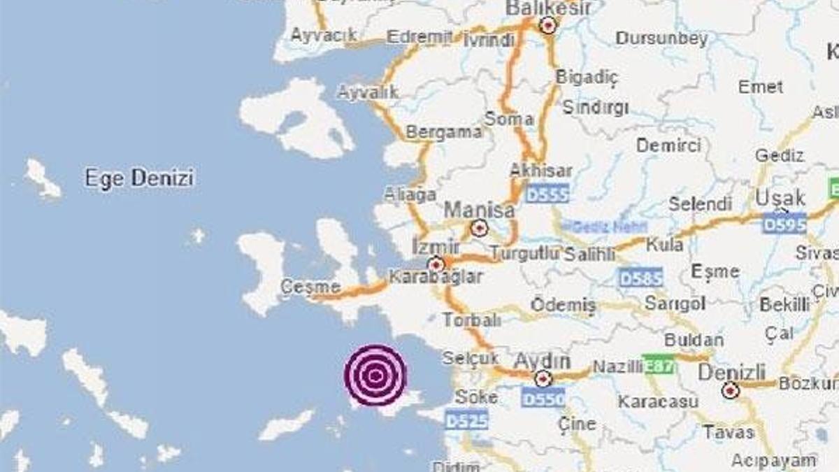 İzmir'de deprem! Şiddeti...
