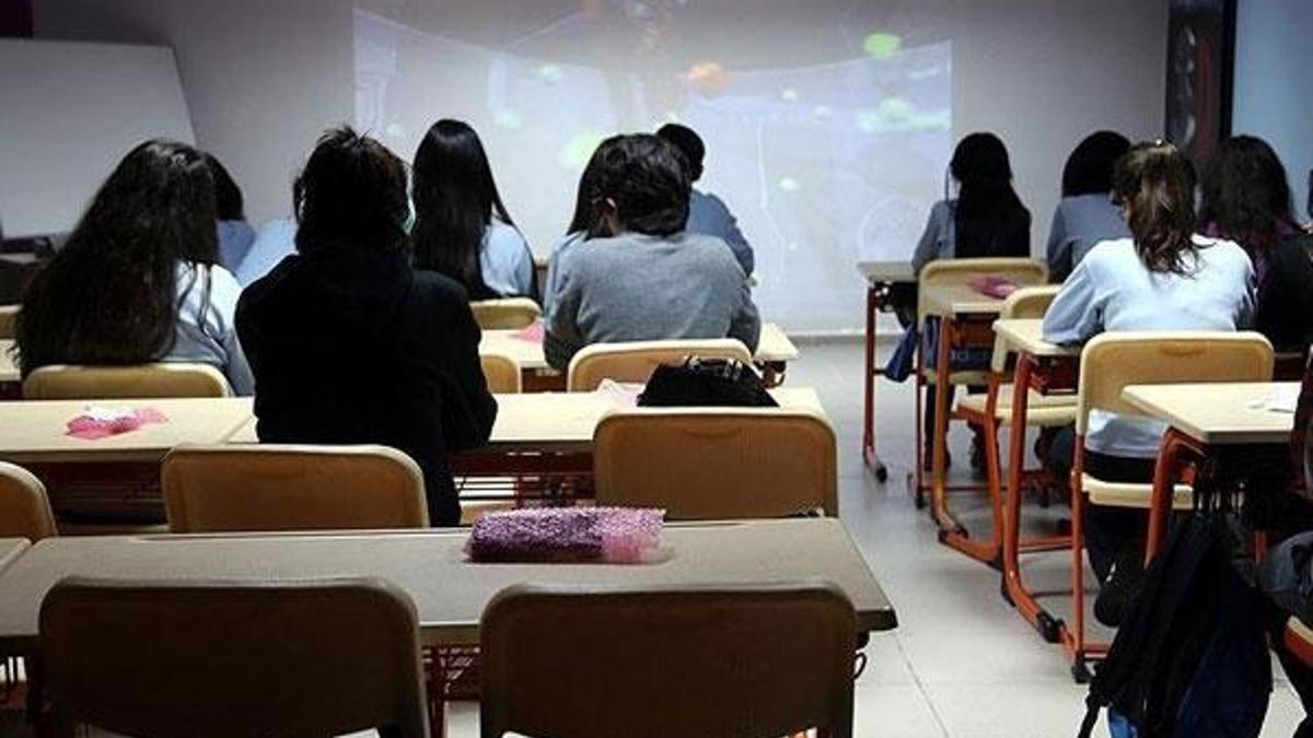 Milyonlarca öğrenci yarıyıl tatiline çıkıyor! İkinci dönem ne zaman başlayacak?