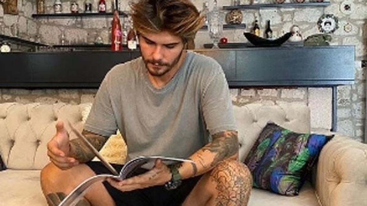Barış Murat Yağcı yeni işini açıkladı