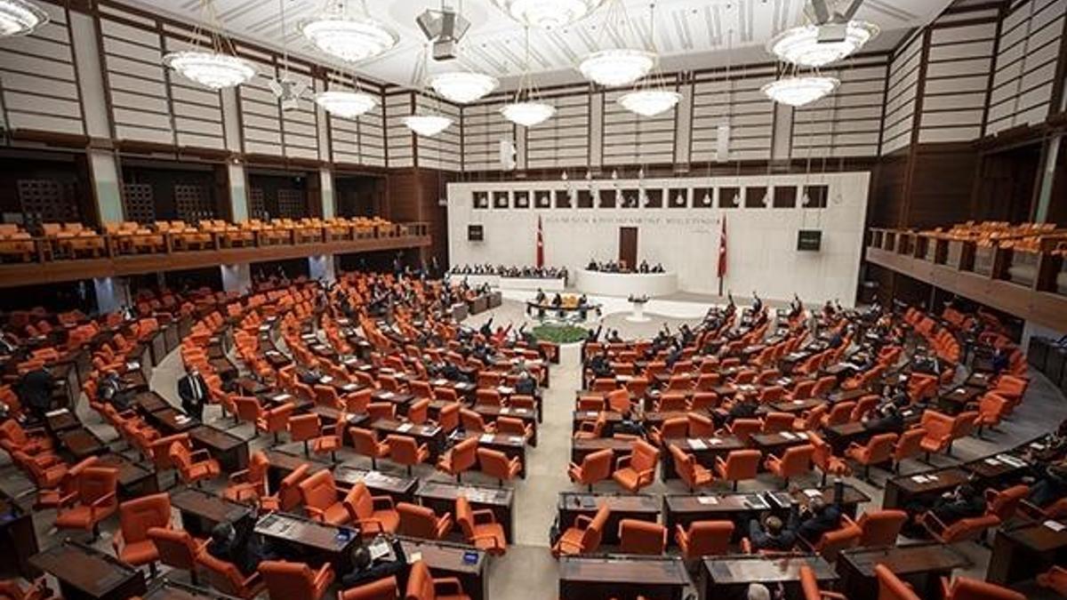 Emeklilik yaşı ile ilgili flaş düzenleme! Değişiyor Meclis'e sunuldu...