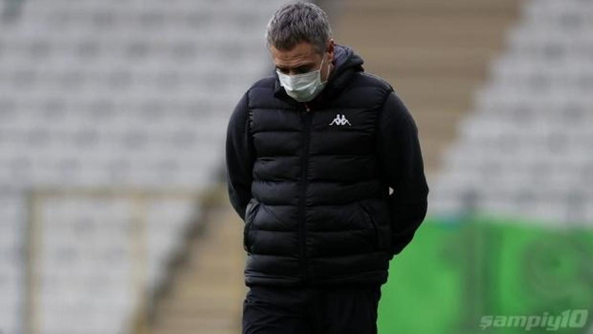 Antalyaspor'da Ersun Yanal depremi! İstifa mektubunu cebine koydu