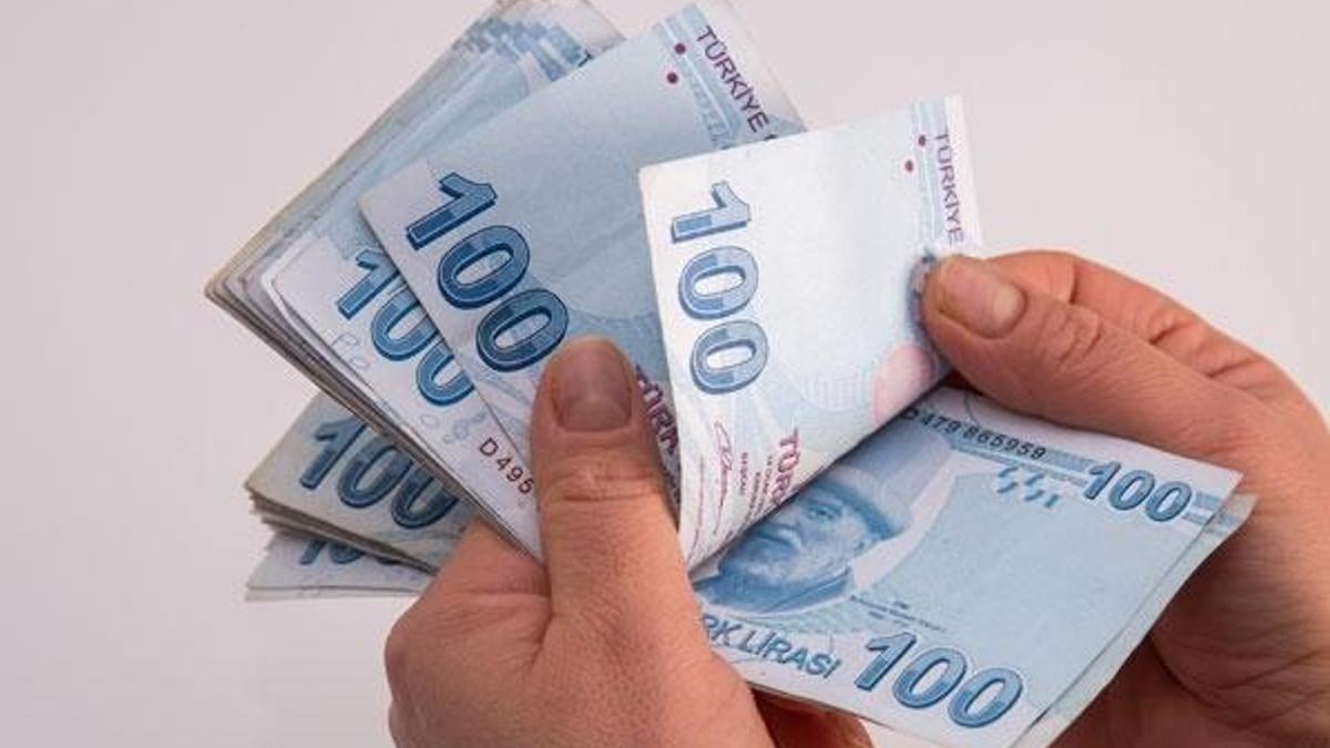 Emekli ve memurları ilgilendiren zam!