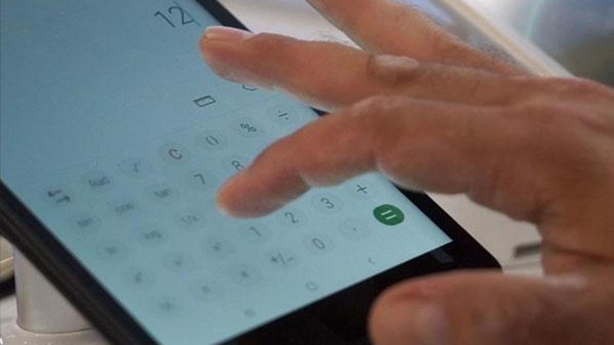 ASO'dan uzaktan eğitime tablet bilgisayar desteği
