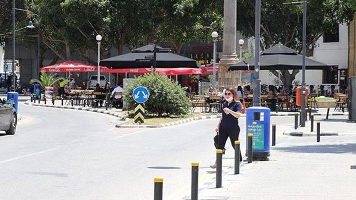 KKTC'de koronavirüs alarmı! Lefkoşa 7, Girne 14 gün kapanıyor