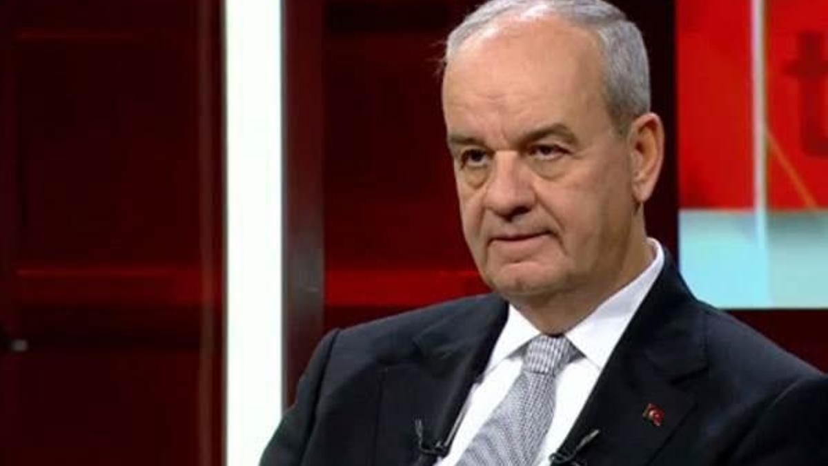 O soruyu duyunca İlker Başbuğ'un yüzünün şekli değişti