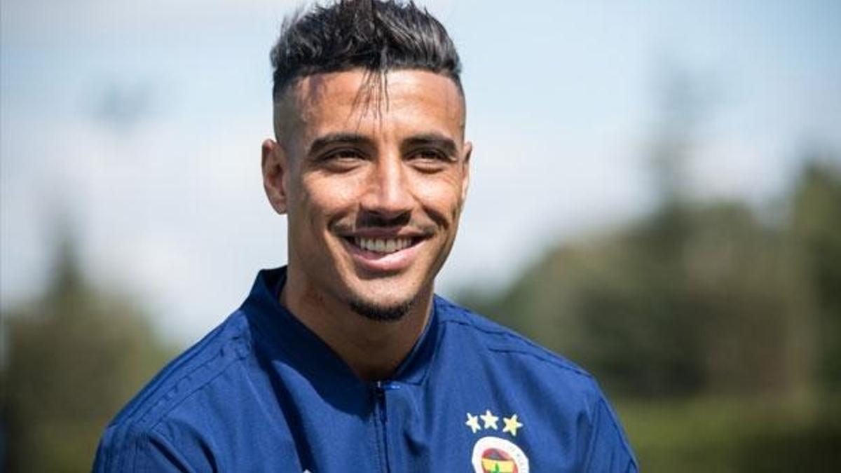 Fenerbahçe'de beklenen ayrılık! İşte Dirar'ın yeni takımı...