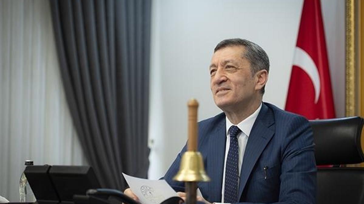 MEB harekete geçti ve duyurdu! 81 ilde yapılacak, 4, 7 ve 11. sınıflar...