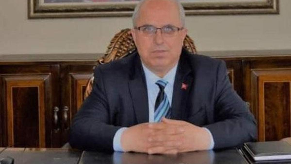Hatay'da Yayladağı Belediye Başkanı koronavirüs nedeniyle hayatını kaybetti