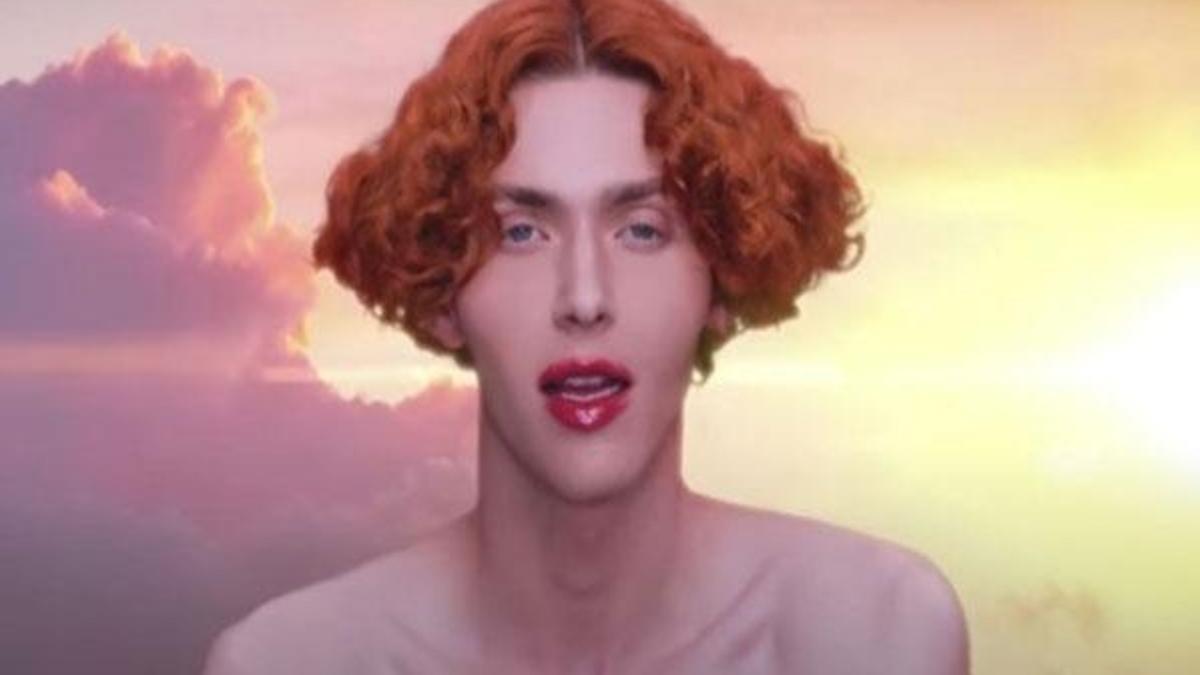 Ünlü müzisyen Sophie Xeon hayatını kaybetti!