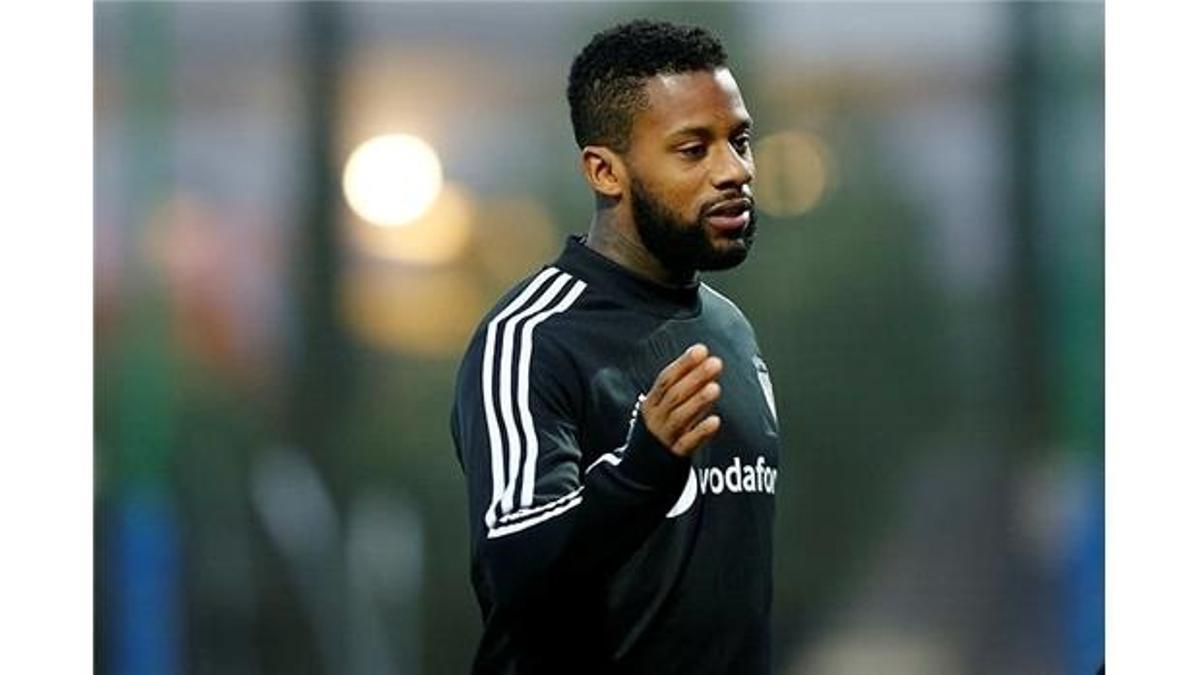 Beşiktaş'ta Mirin'den sonra Lens'le de yollar ayrılmak üzere