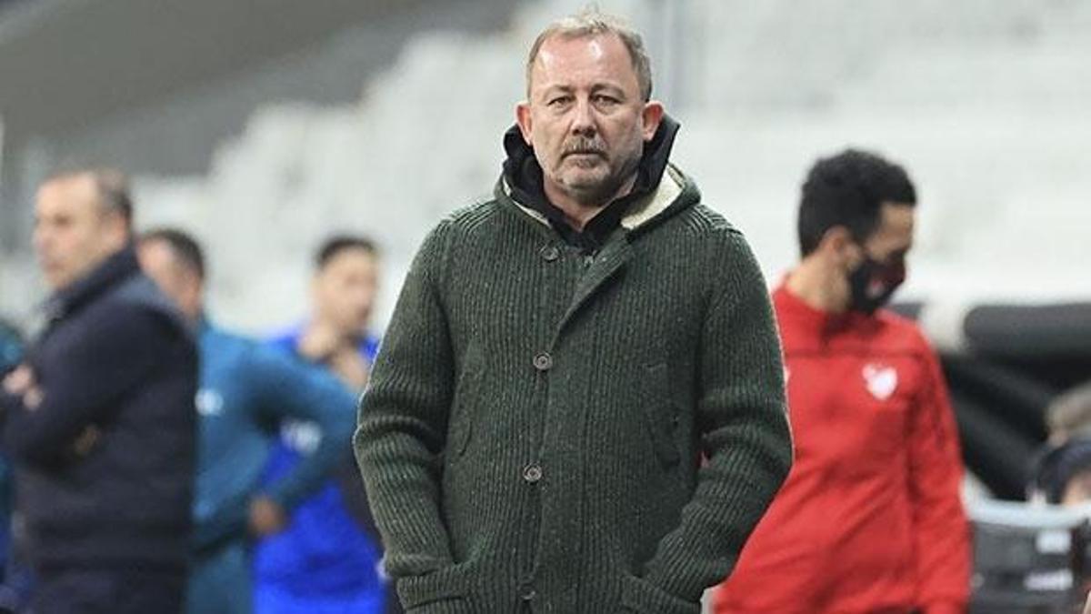 Beşiktaş'ta Sergen Yalçın maç sonu ayrılığı açıkladı!