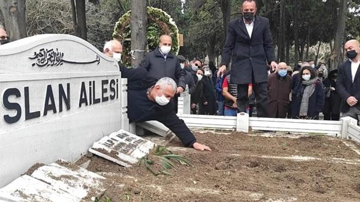 Turgut Özal'ın doktoru Cengiz Aslan son yolculuğuna upurlandı