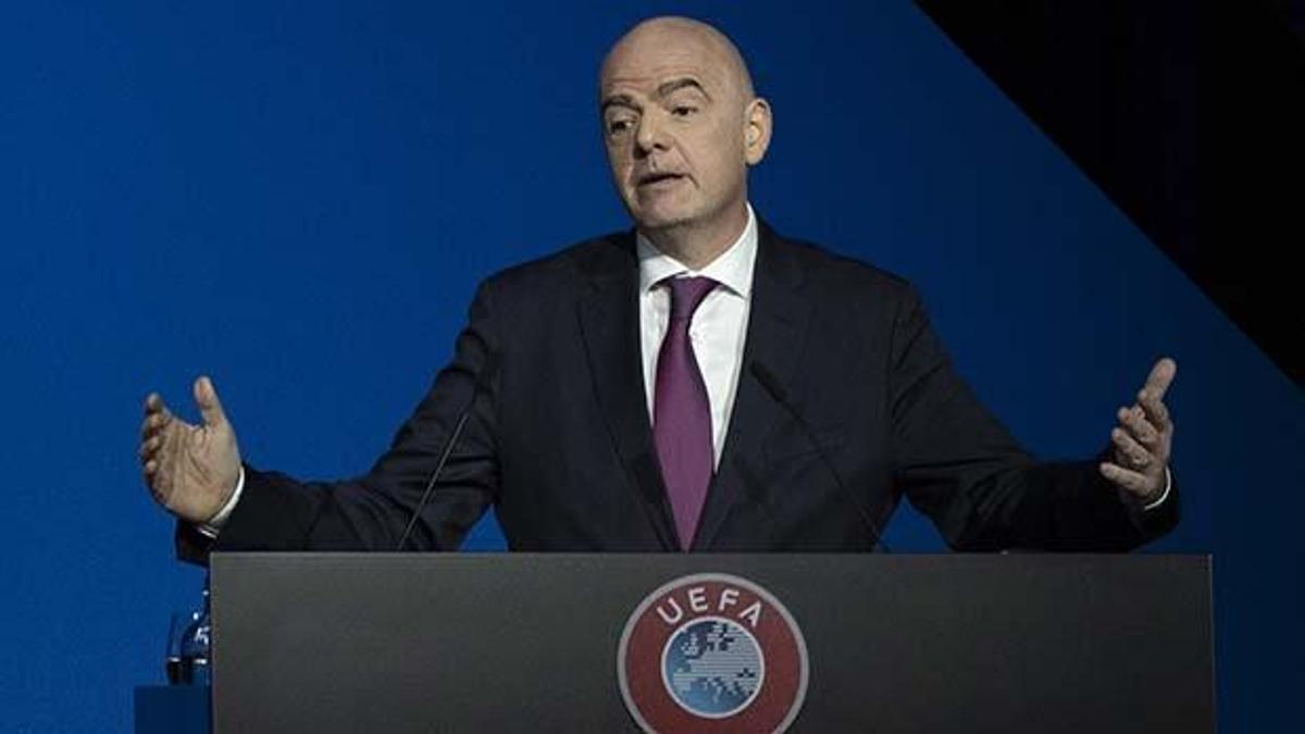 FIFA Başkanı açıkladı! 2022 FIFA Dünya Kupası...