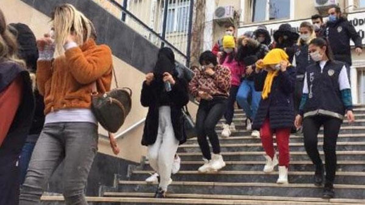 'Ponçik' çetesi çökertildi! Şantaj yapmışlar