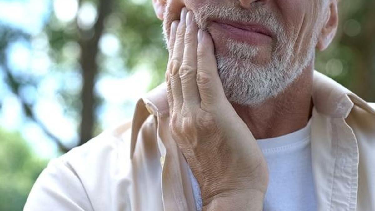 Alzheimer ve demans hastalarında bu soruna dikkat!