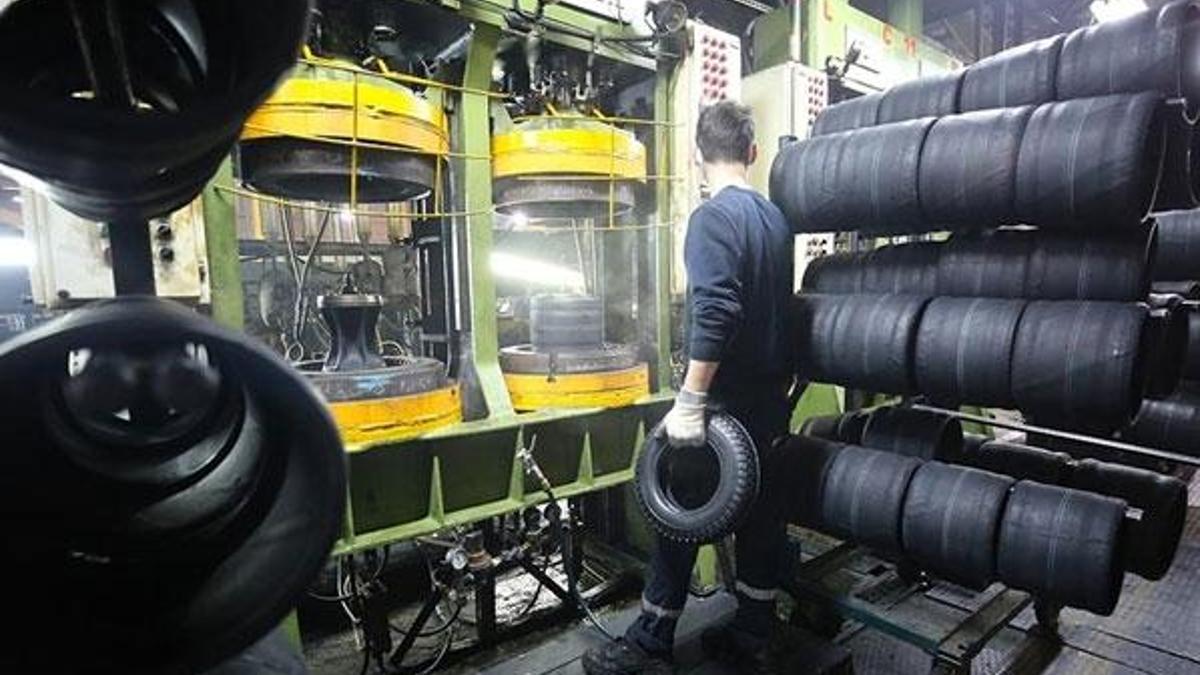 TÜBİTAK'ta yarışacak elektrikli araçlar yerli lastikle enerjiden tasarruf edecek