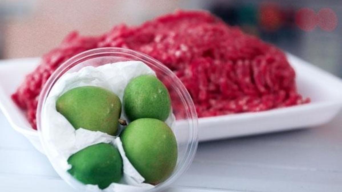 1 kilo kıyma fiyatına 4 adet yeşil erik