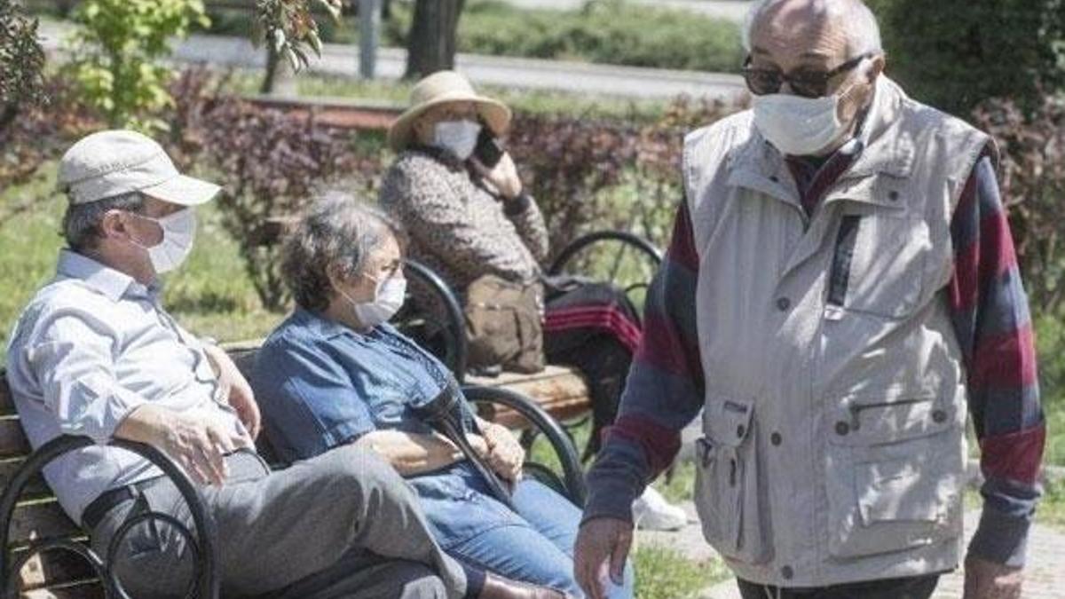 60 yaş üstü büyük tehlikede! Yüzde 40 daha öldürücü