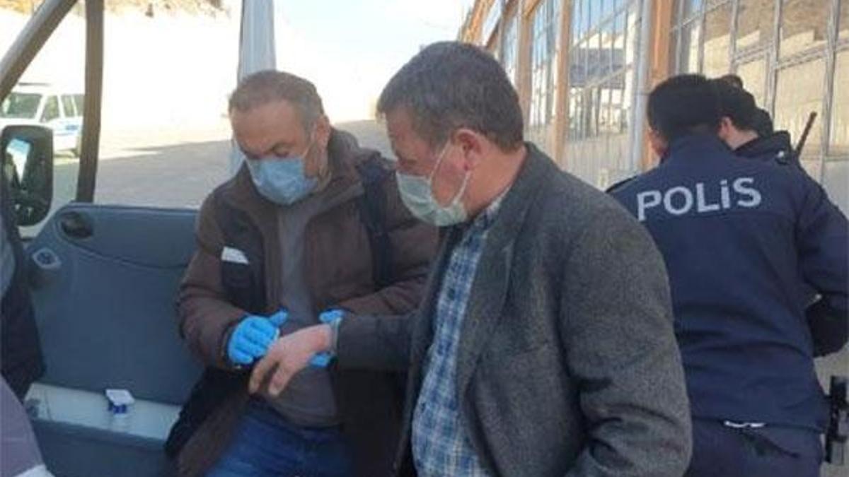 Tüfekle köpeği yaraladı! Akıllara durgunluk veren sözler