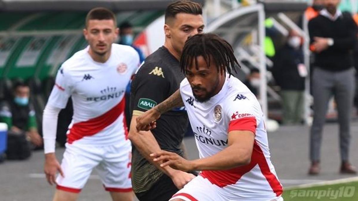 Antalyaspor 8 haftadır kaybetmiyor