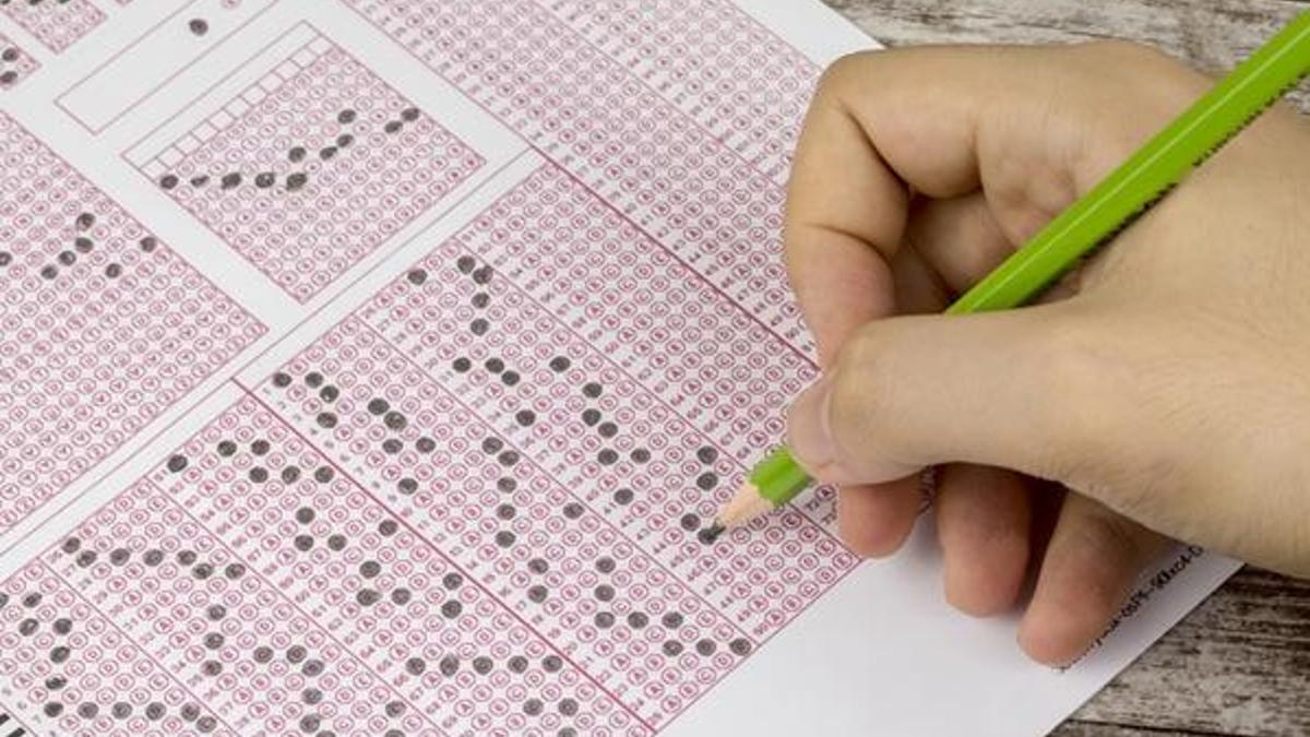 Bursluluk sınavına nasıl başvurulur 2021? İOKBS başvuru kılavuzu (E-okul bursluluk başvurusu 2021)