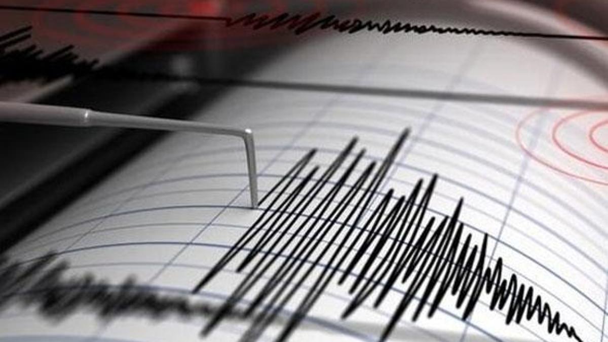 İzmir'de korkutan deprem! AFAD ve Kandilli son depremler listesi...