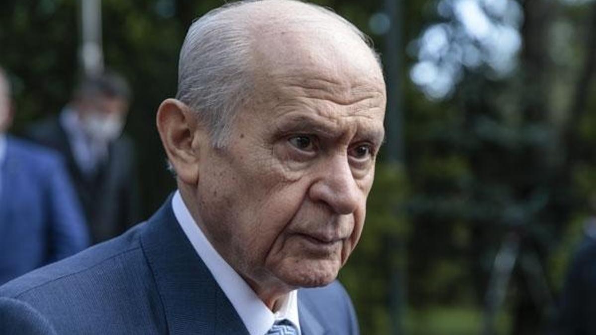 MHP lideri Bahçeli, Anayasa Mahkemesi'nin Berberoğlu kararını eleştirdi