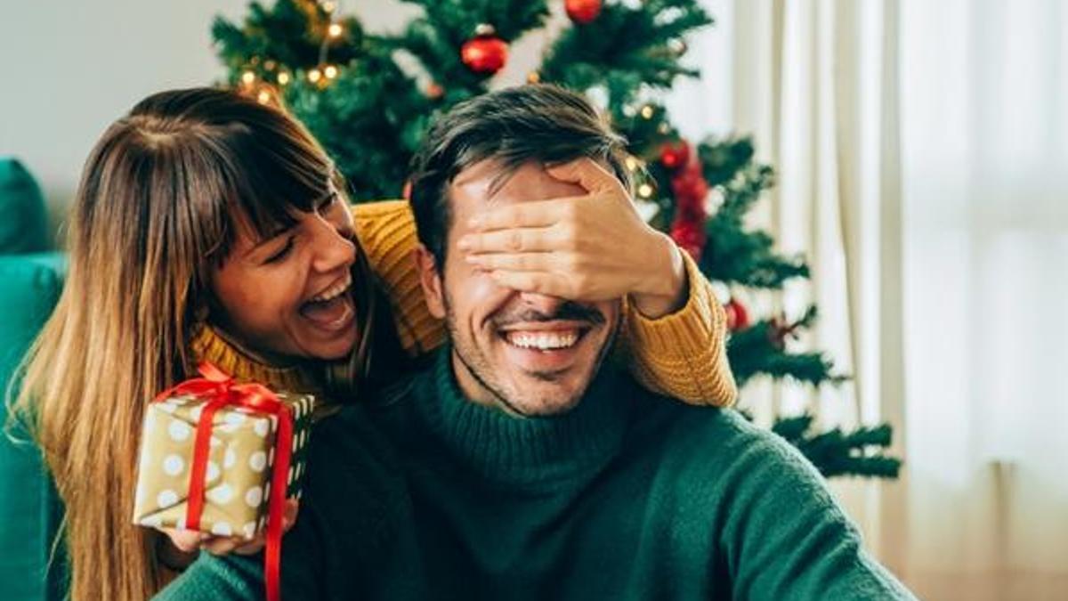 Sevgiliye sevgililer günü mesajı kısa sözler… Erkeğe, kadına, eşe, uzun, kısa ve anlamlı sevgililer günü mesajları…