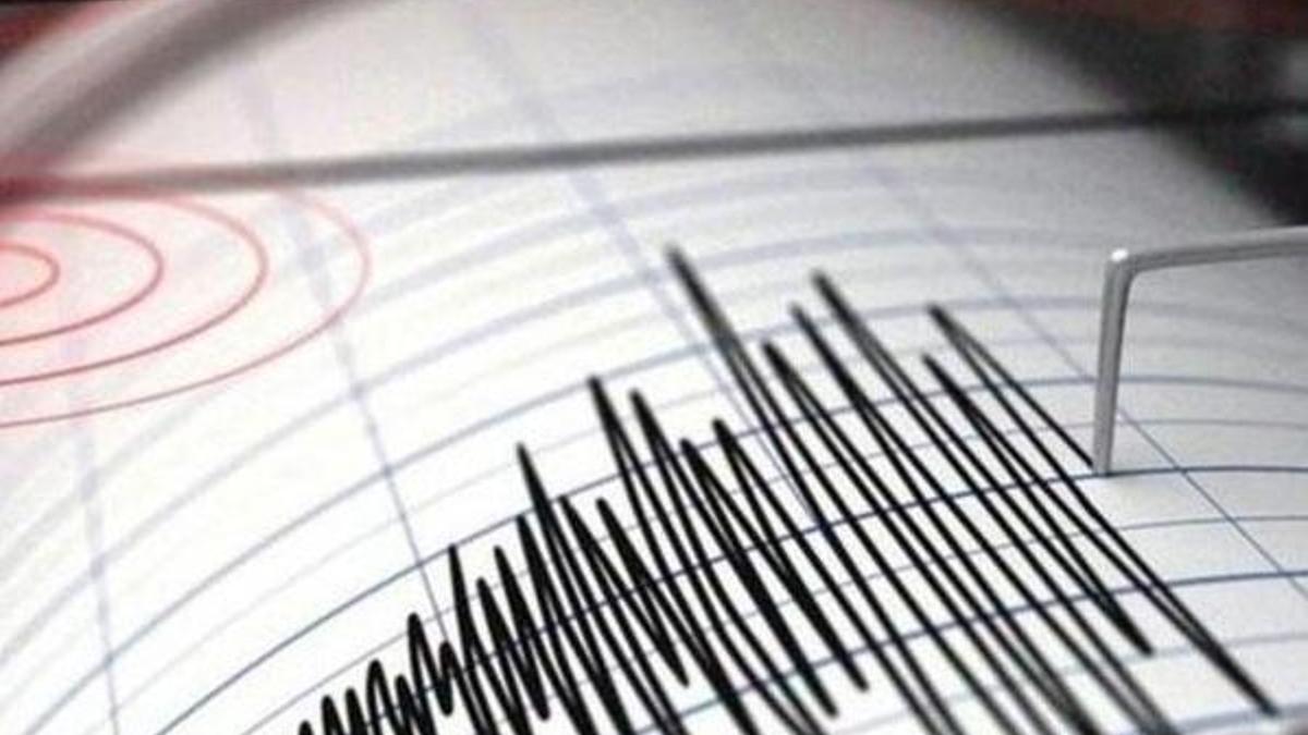 Ege'de korkutan deprem!