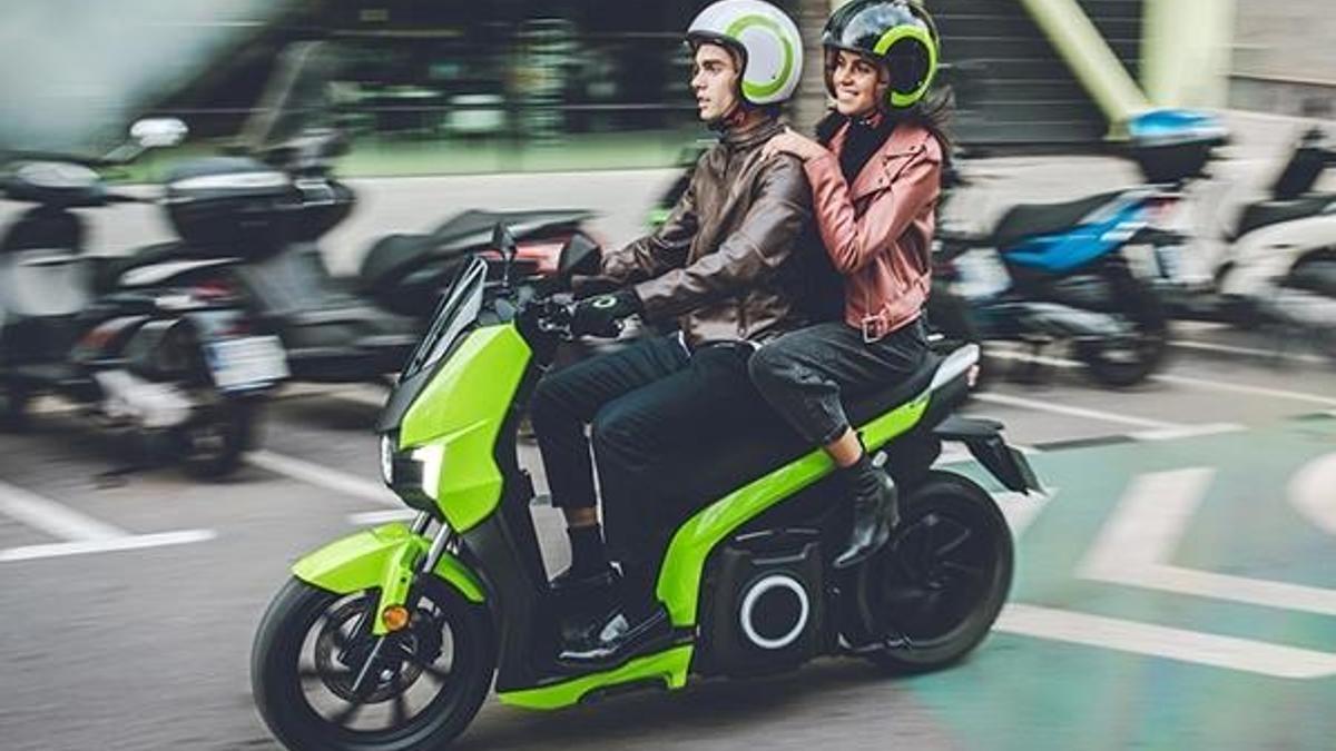Taşınabilir bataryalı motosiklet satışa çıkıyor!