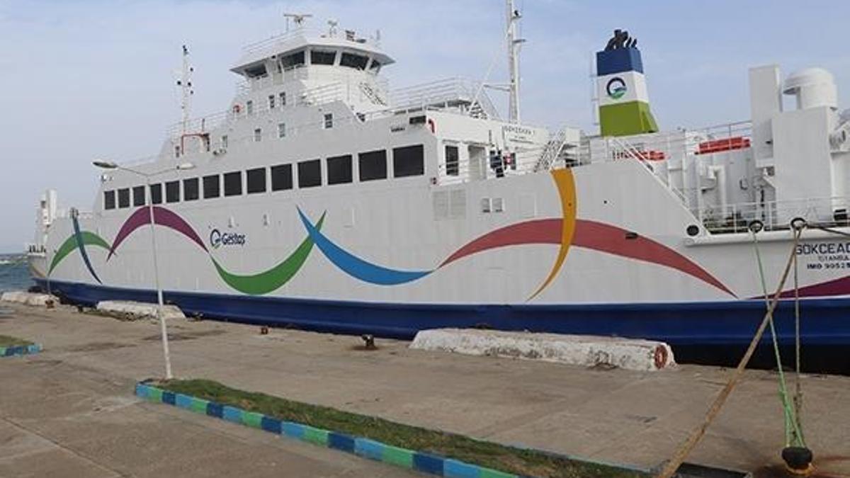 Gökçeada'ya yarınki feribot seferleri iptal edildi
