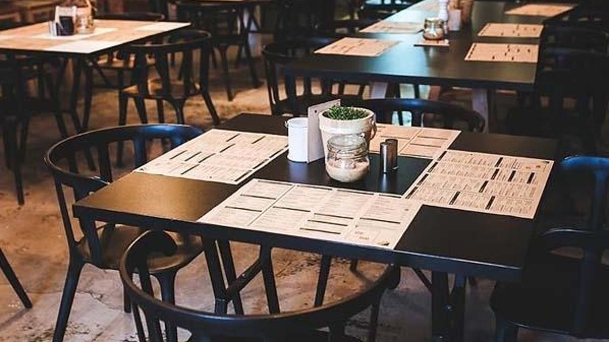 Restoranlar açılacak mı? Kafe ve restoranlar için dakika ve kapasite sınırı önerisi!