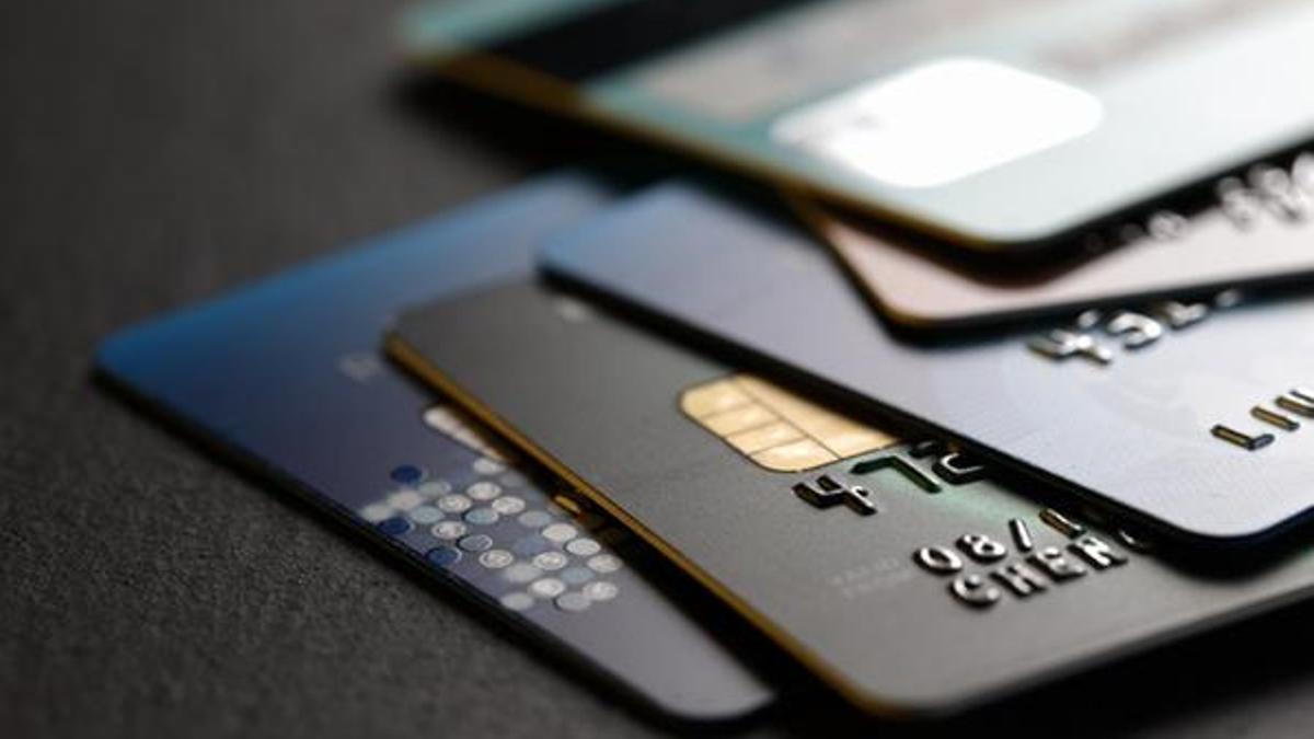 Banka ve kredi kartları ile ilgili flaş açıklama!