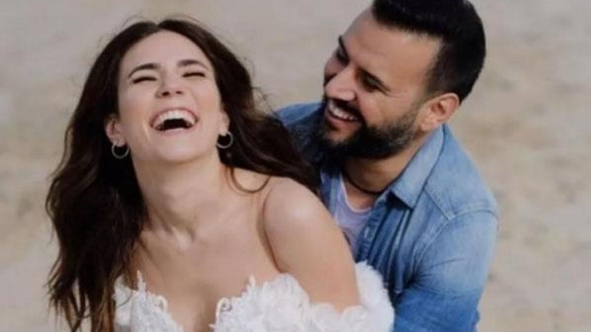 Alişan'ın eşine aldığı yarım milyonluk hediye sosyal medyayı ikiye böldü!