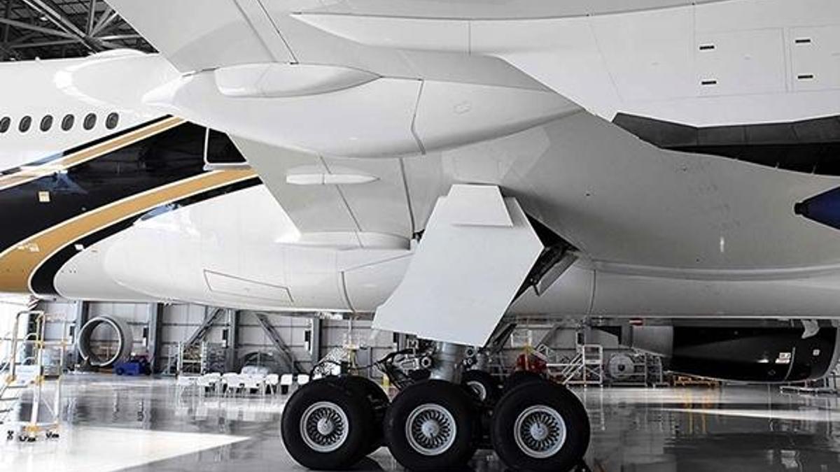 Japon hava yolu firmaları, Boeing 777'lerin kullanımını durduruyor