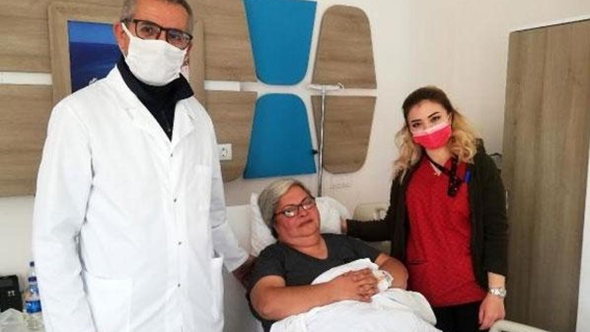 Gögüsünden 4,5 kiloluk kitle çıkarıldı