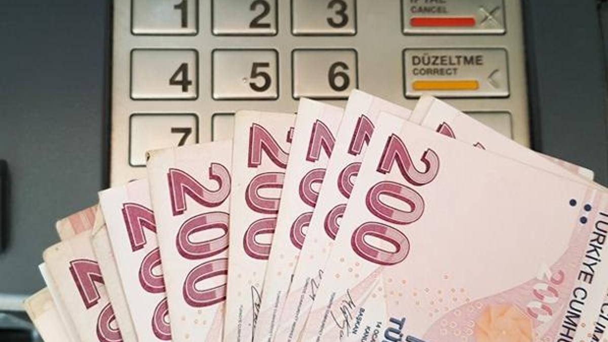 Ziraat Bankası ve VakıfBank resmen duyurdu! Bankada hesabı olan...