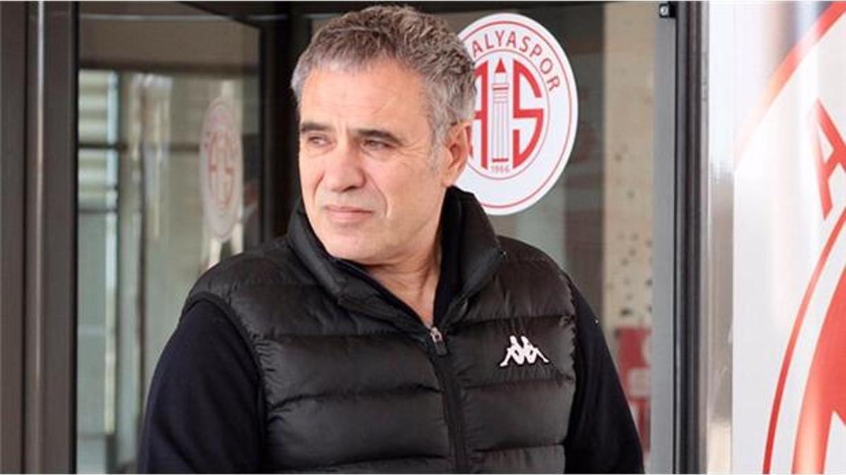 Kariyerinde çalıştığı en özel futbolcuyu açıkladı