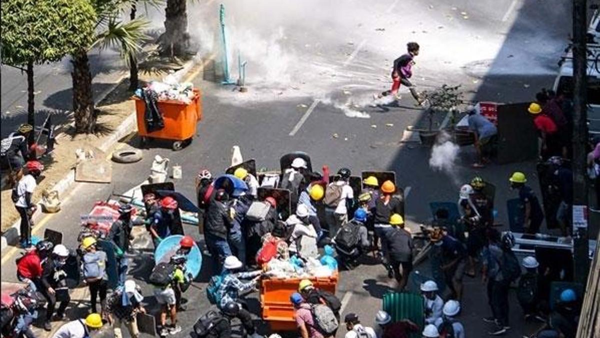 Myanmar'da bilanço ağırlaşıyor! Can kaybı 33'e yükseldi