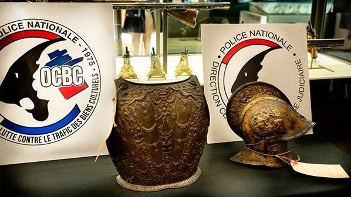 Louvre Müzesi'ndeki kayıp zırh ve miğfer 38 yıl sonra bulundu