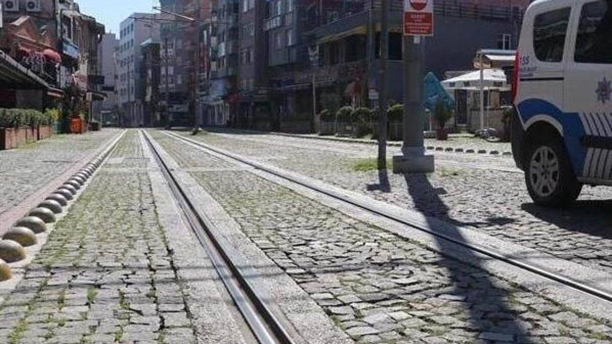 Hafta sonu sokağa çıkma yasağı var mı? Cumartesi - pazar sokağa çıkma yasağı olan iller, hafta sonu (6-7 Mart) sokağa çıkma yasağı kalkan iller…