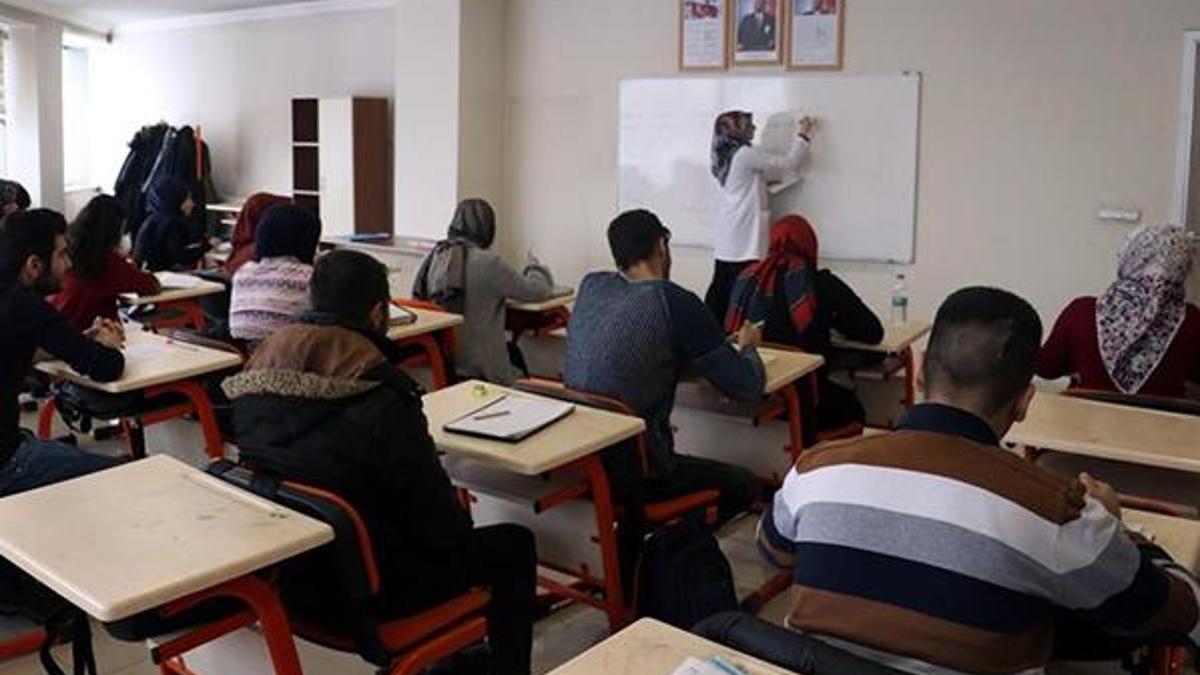 Halk eğitimi kursları başvuruları nasıl yapılır? Halk eğitimi kurs programı!