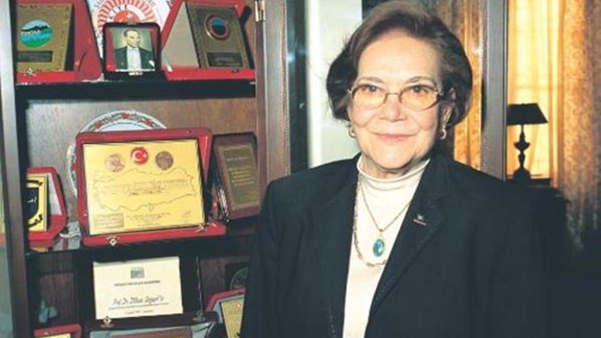 NASA'da çalışan ilk Türk kadın Dilhan Eryurt kimdir?