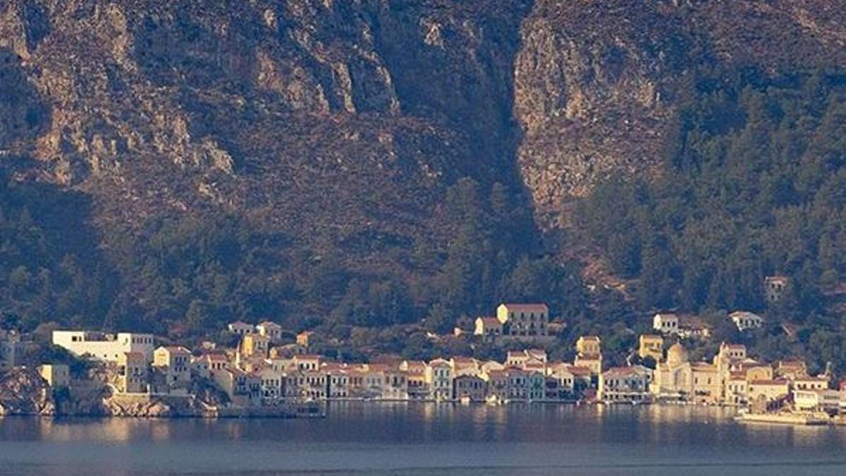 Yunanistan'dan Türkiye'ye yeni provokasyon! Meis Adası'na konuşlandırdılar