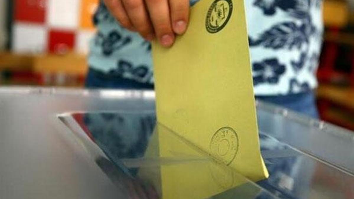 AK Parti düğmeye bastı! Seçim barajı, ittifak, transferler...