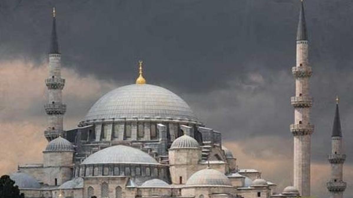 Bugün cuma namazı saat kaçta? Cuma saati, öğle ezanı ve cuma vakti…