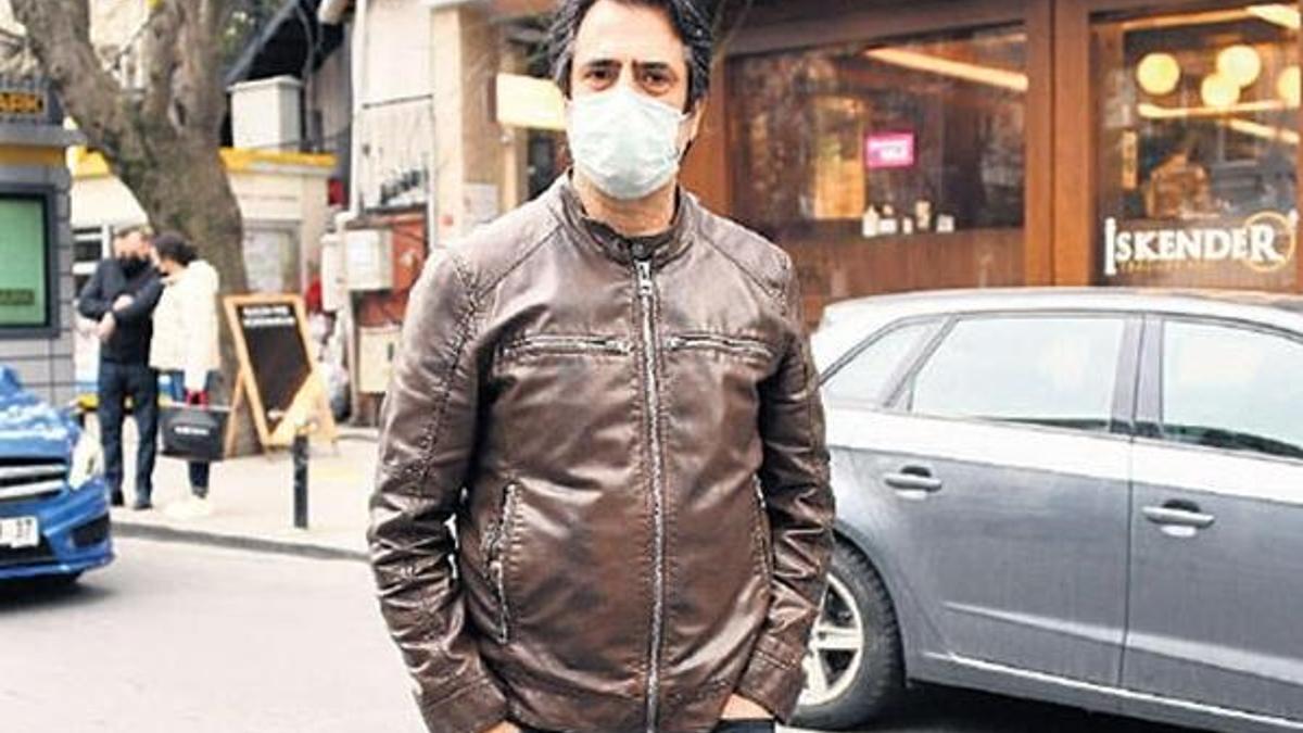 'Virüsün bitmesini bekliyorum'