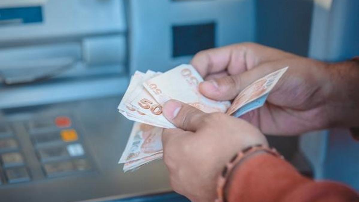 Eşinin maaş kartına el koydu! Mahkemeden flaş karar