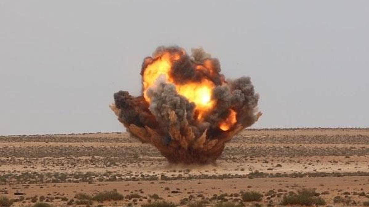 Libya'da sıcak gelişme! 3 tonluk savaş kalıntılarını imha ettiler